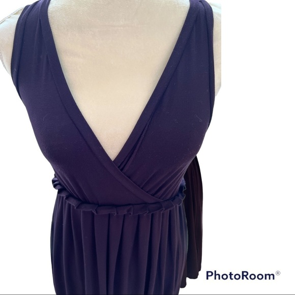 Theory gathered waist dress. Sleeveless. V-Neck. Racer back. Purple. Size xs. - Picture 1 of 8